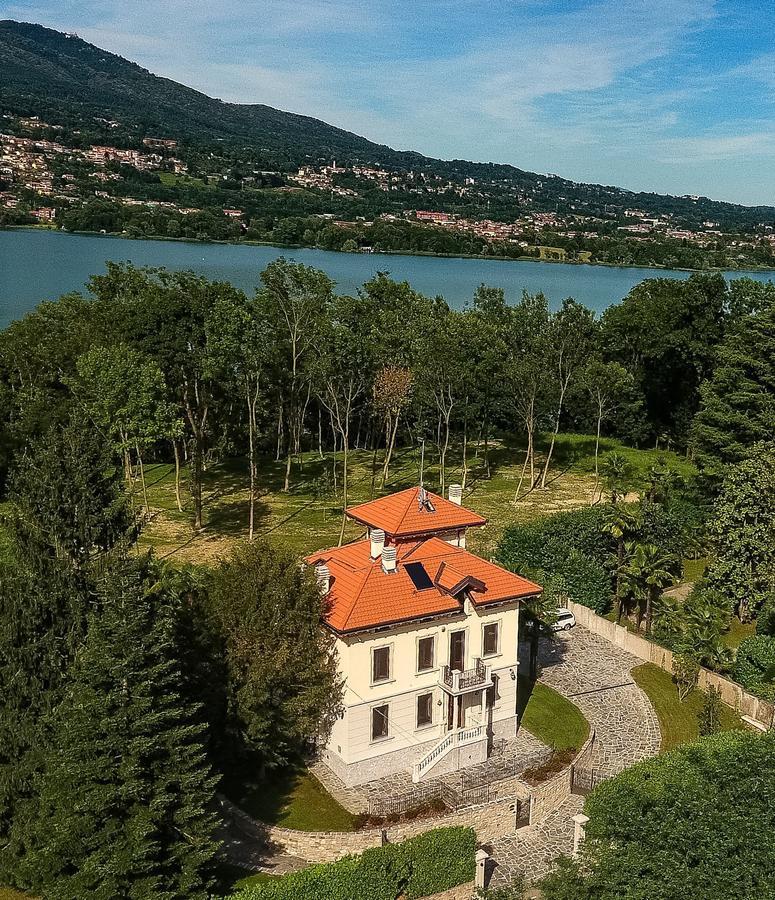 Villa Chiara B&B Biandronno 外观 照片