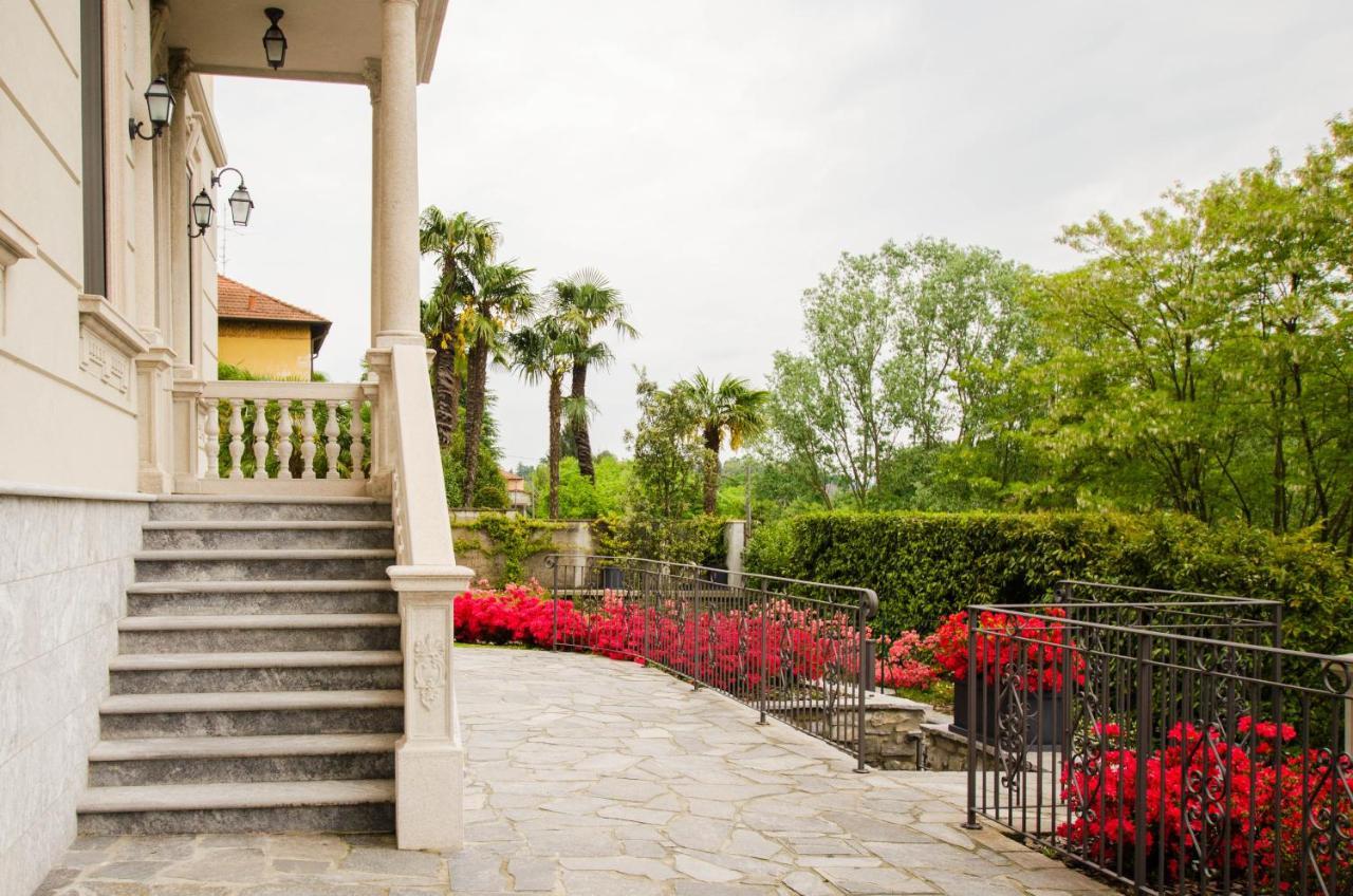 Villa Chiara B&B Biandronno 外观 照片